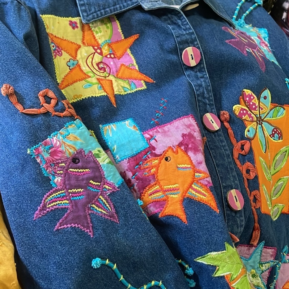 Vintage Artsy Embroidered 3D Popart Denim Jacket - Picture 13 of 16